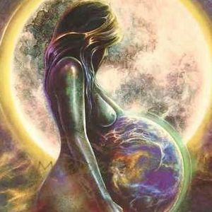 Meet your Posher, Mayra